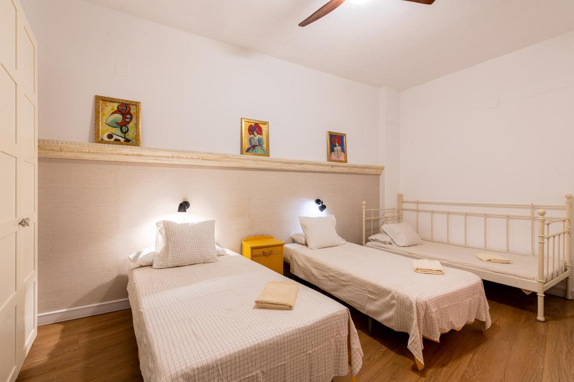 House Sevillana Parking المظهر الخارجي الصورة
