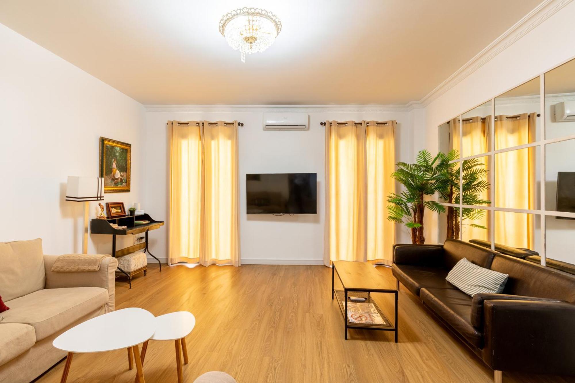 House Sevillana Parking المظهر الخارجي الصورة
