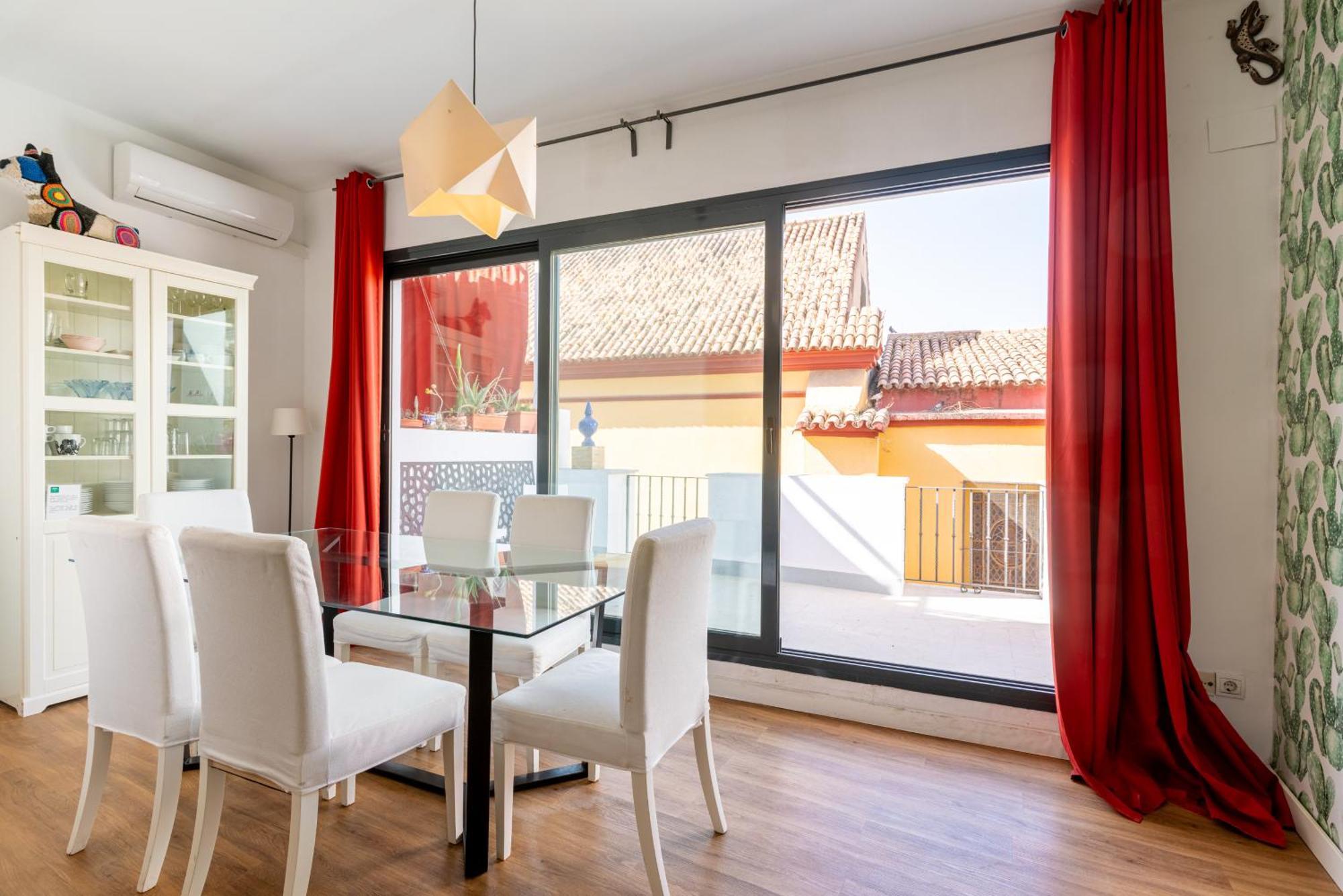 House Sevillana Parking المظهر الخارجي الصورة