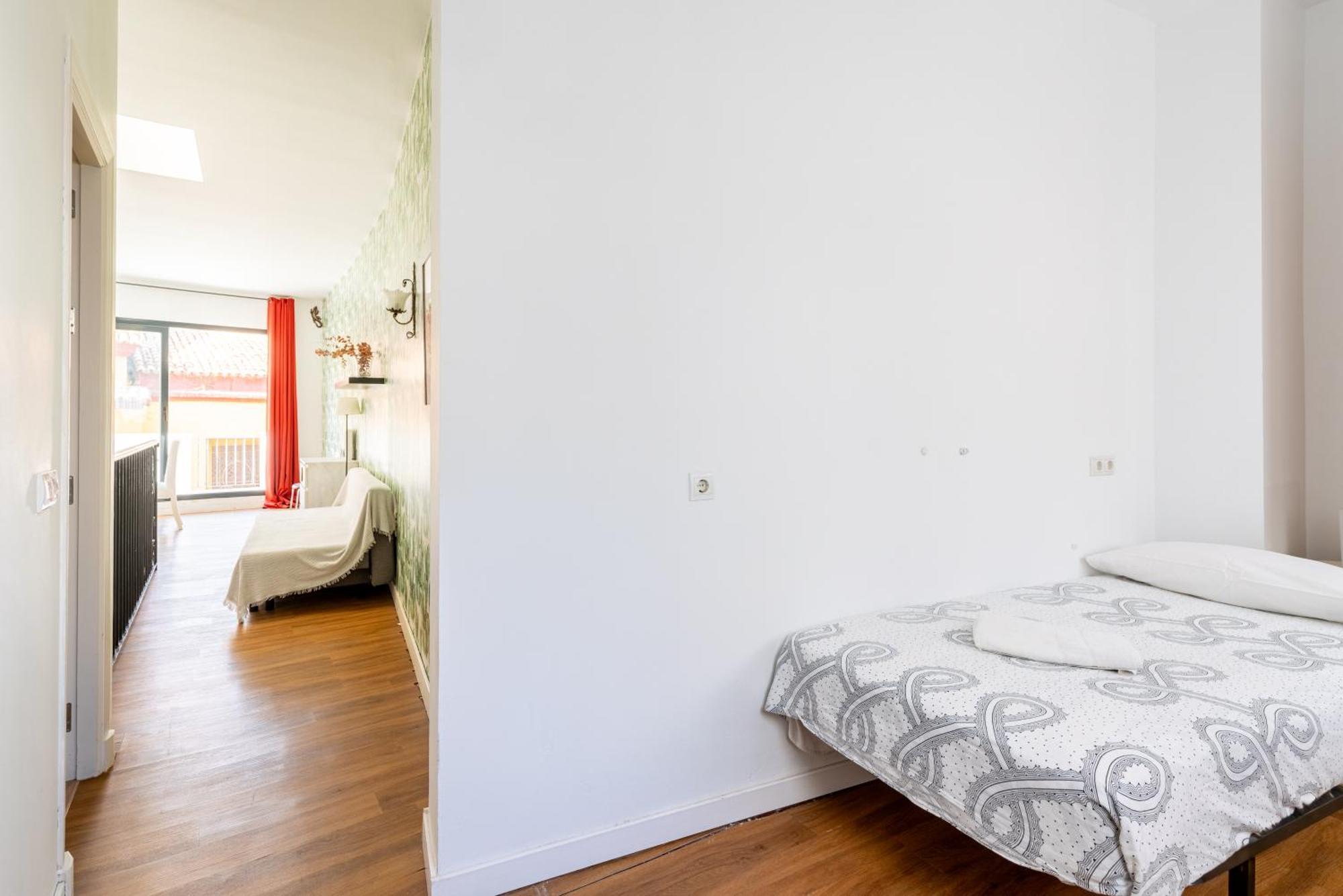 House Sevillana Parking المظهر الخارجي الصورة