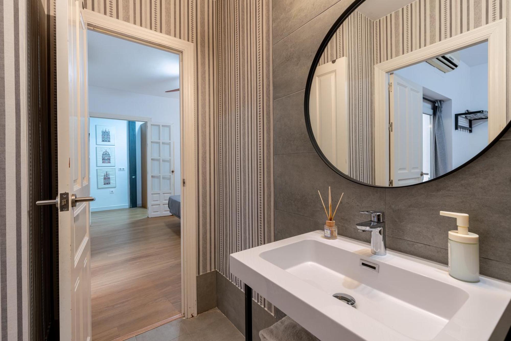 House Sevillana Parking المظهر الخارجي الصورة